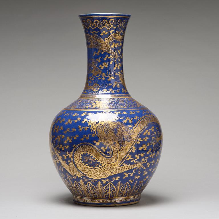 A large Chinese 'dragon and phoenix' vase, 20th Century.