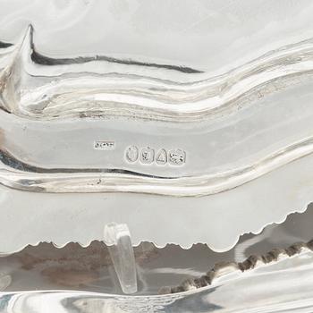 An English set of 4 x 2 silver plates, mark of Burwash & Sibley, E. Farrell, J.C. Edington London 1806-1837. (8).