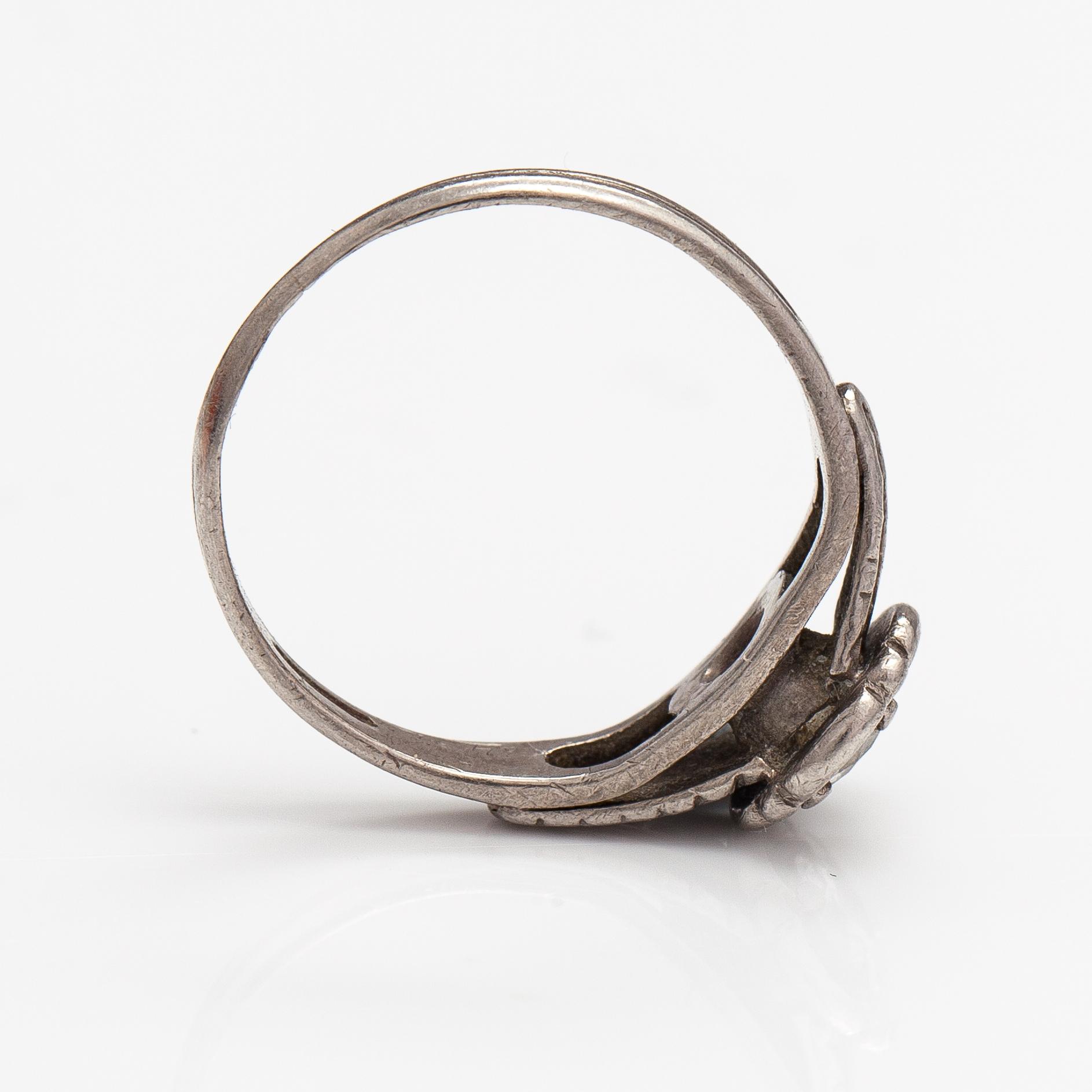 A Tillander, a palladium ring with a ca. 0.23 ct diamond. Helsinki.