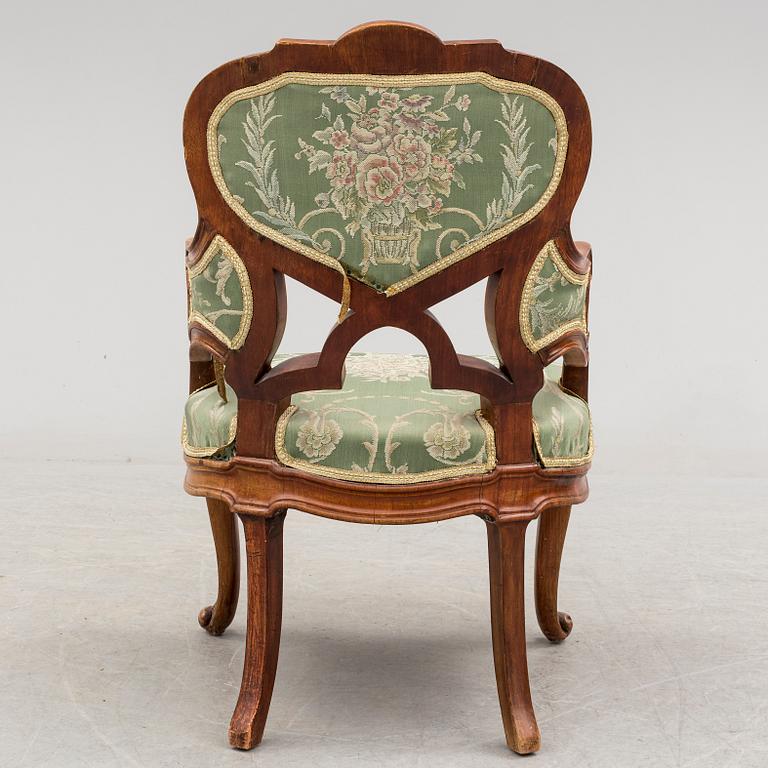 KARMSTOL, Nyrokoko, 1800-talets slut.