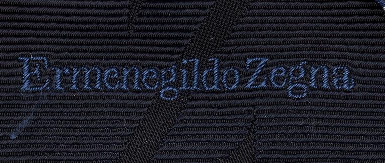 SOLMIOITA, 3 kpl, Giorgio Armani ja Ermenegildo Zegna.