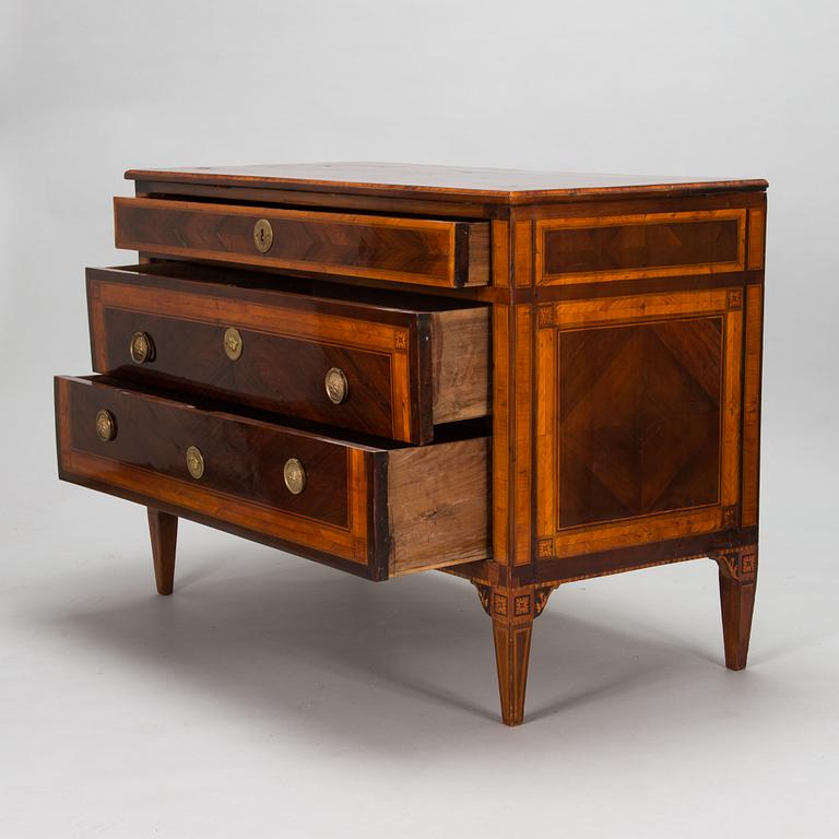 A Louis XVI chest of drawers, Italy, second half of the 18th century.