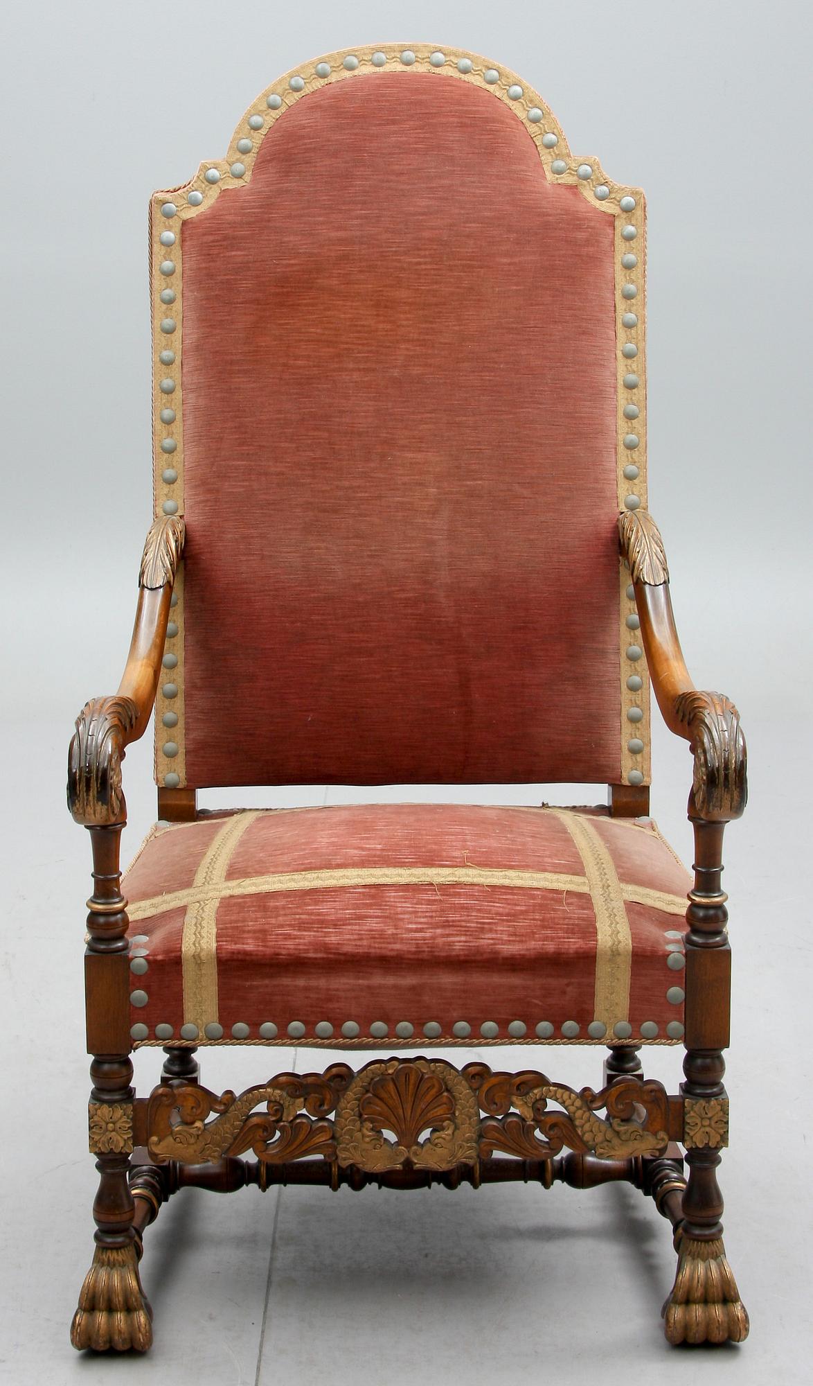 KARMSTOL, valnöt, barockstil. Omkring år 1900.