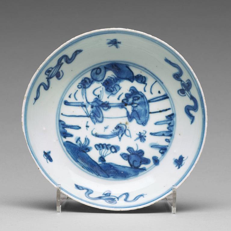 A set of eleven blue and white dishes, Ming dynasty, Wanli (1572-1620).