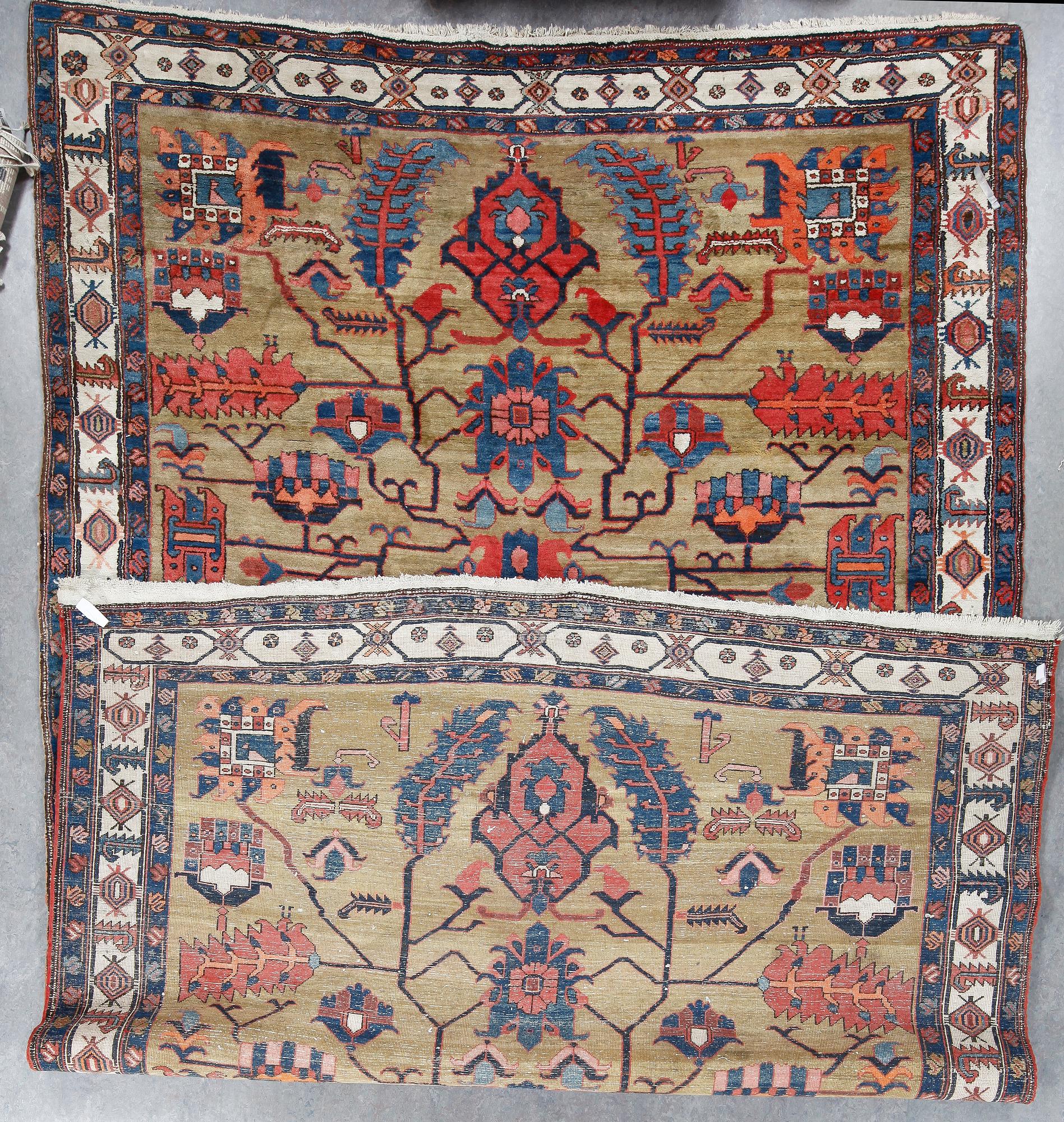 MATTA, semiantik Heris, ca 443x275 cm.