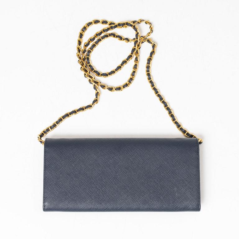 Prada, wallet on chain, 2016.