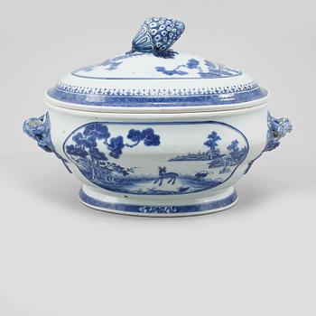 TERRIN, porslin, Kina, 1700-tal.