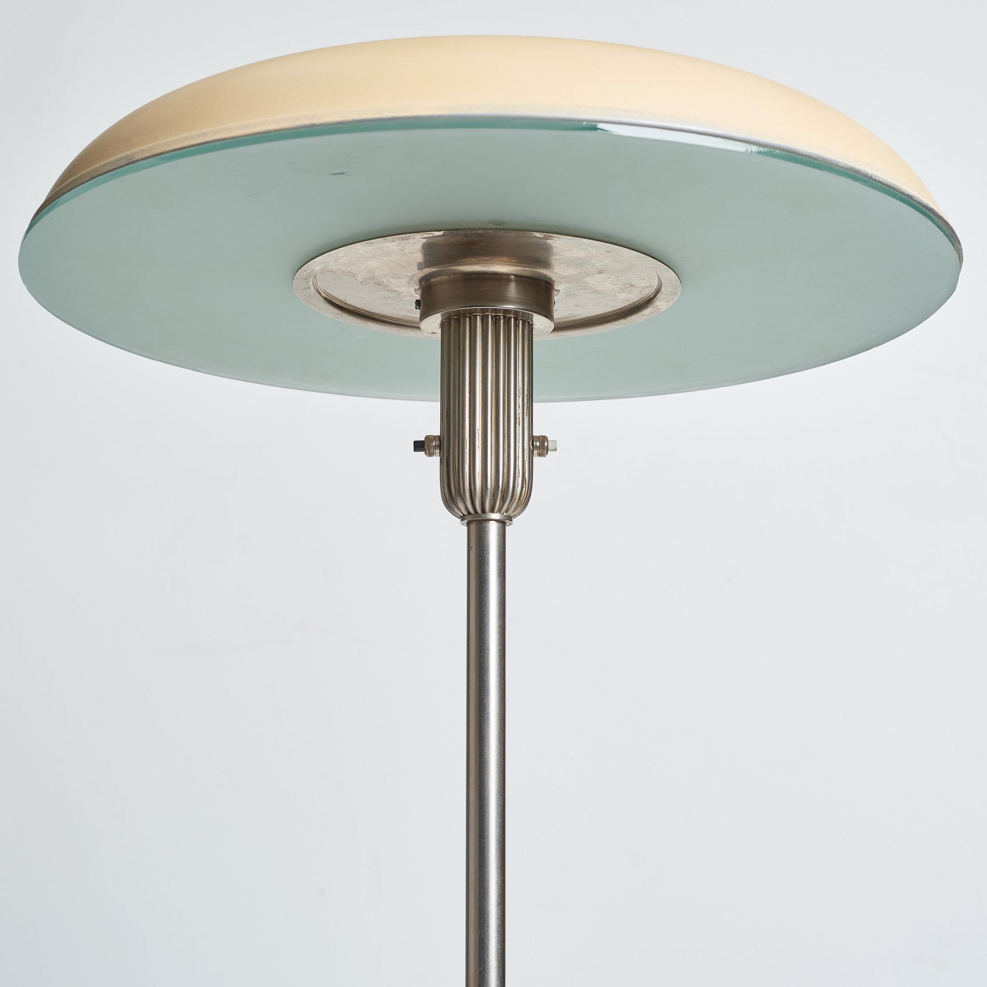 Harald Elof Notini, a floor light, Böhlmarks Lampvarufabrik, Stockholm 1930's.