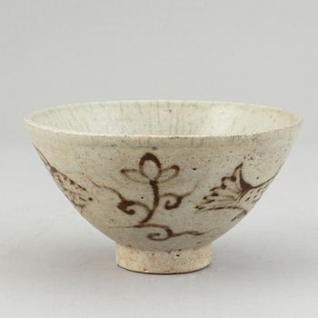 A Korean bowl, Joeson, 18th Century.