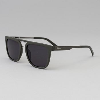 SUNGLASSES, Salvatore Ferragamo.