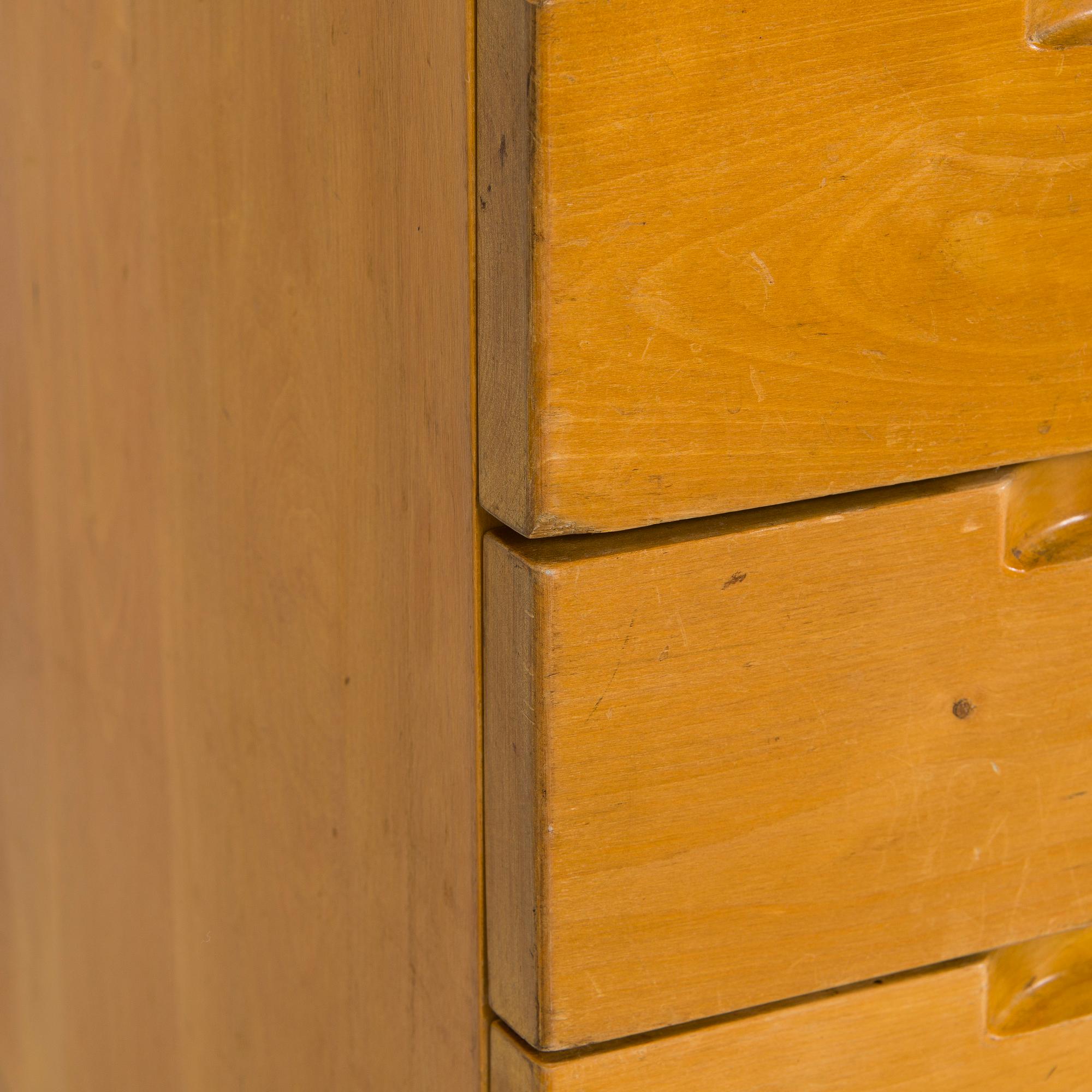 Aino Aalto, An early 1930s 'B96' drawer unit for O.Y. Huonekalu-ja Rakennustyötehdas A.B. Finland.