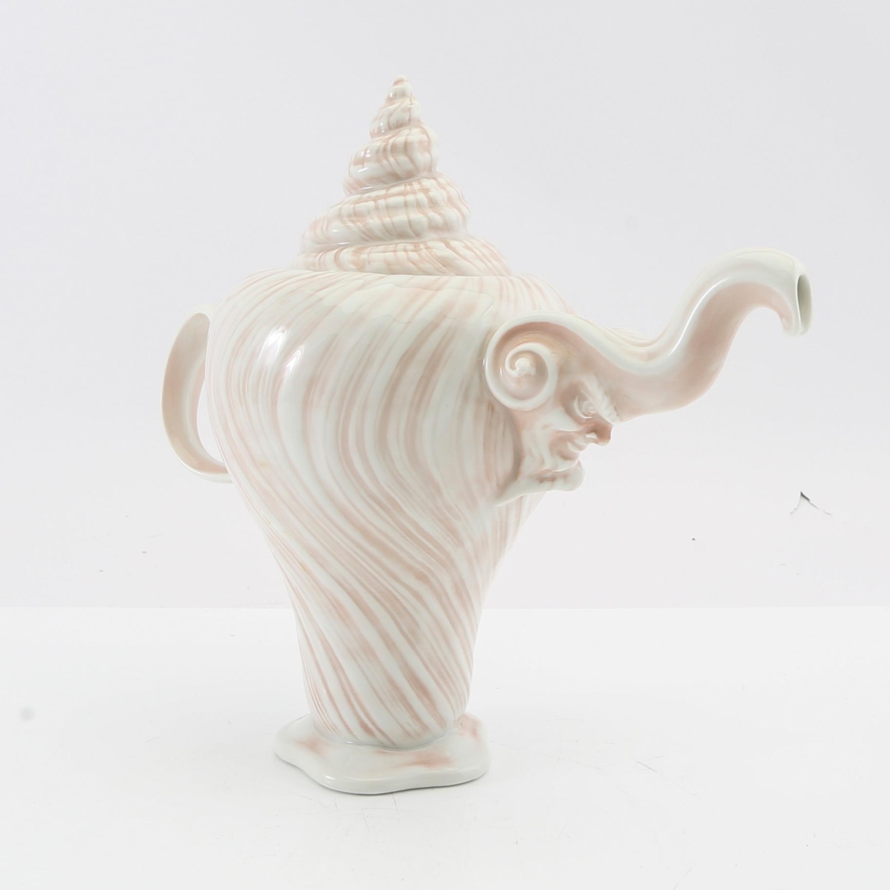 Arje Griegst servis 29 dlr "Konkylie/Triton" Royal Copenhagen 1974-1978 porslin.