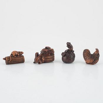Figuriner / Netsuke, sex stycken, snidat trä, Japan, 1800-/1900-tal.