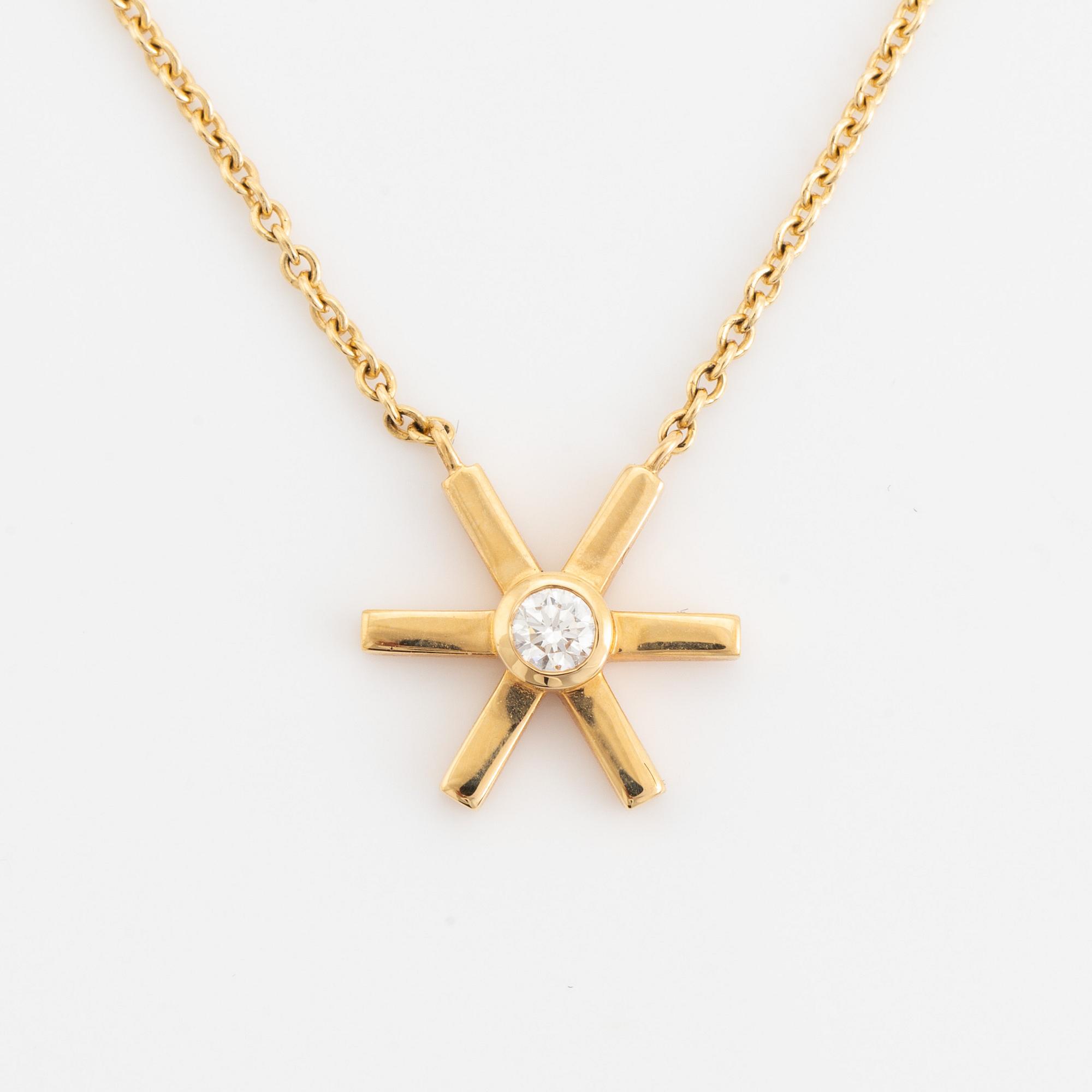 Efva Attling, collier, "Starflower", 18K guld med briljantslipad diamant.