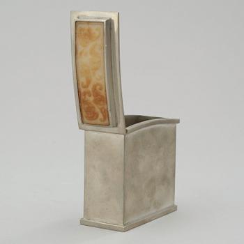 ESTRID ERICSON, tillskrivet, etui, Firma Svenskt Tenn, Stockholm 1949.