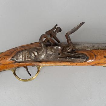 A Prussian flintlock pistol 1731 pattern, marked  'Potsdam Mag' and S et D.