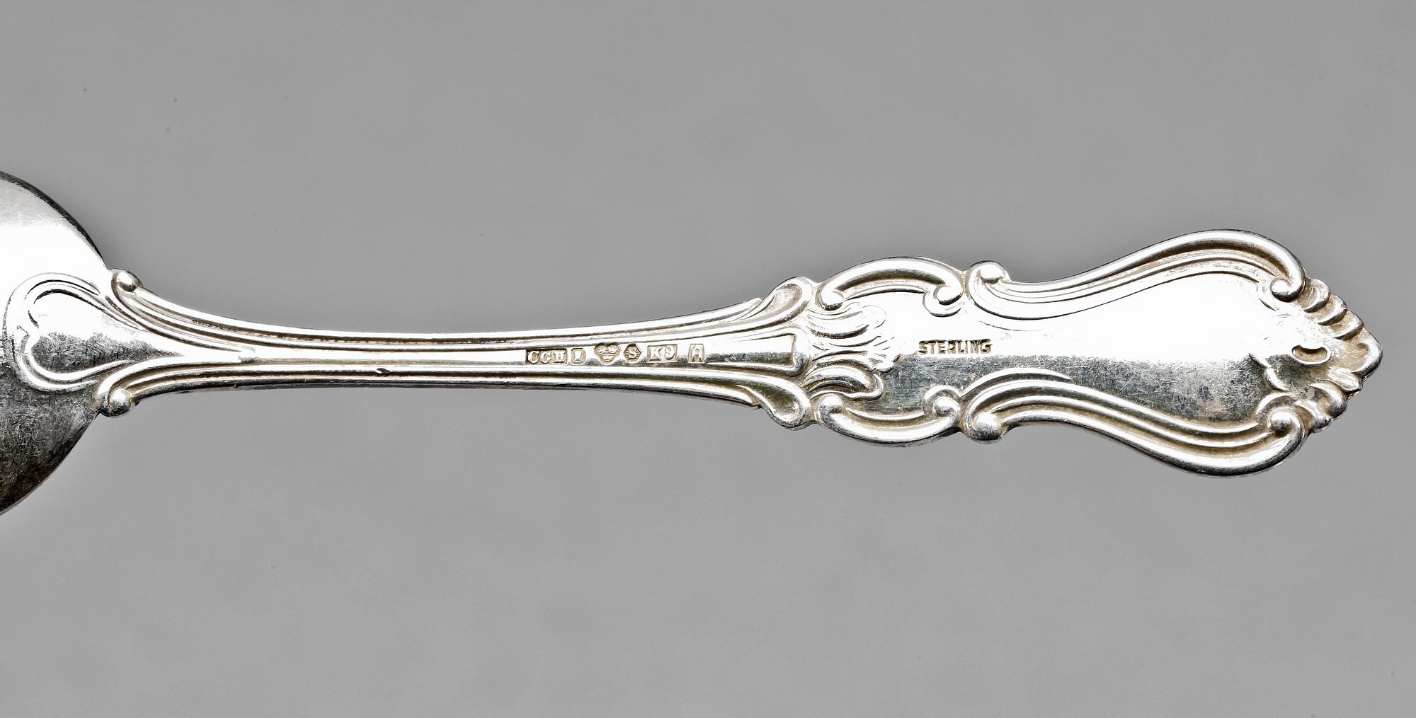 PARTI SKEDAR, silver, b.la. Lisa Andersson, Östersund (1949-). totalvikt 693 g.