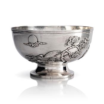981. A Chinese silver bowl, Shanghai, early 20th century. Marked Zee Wo.