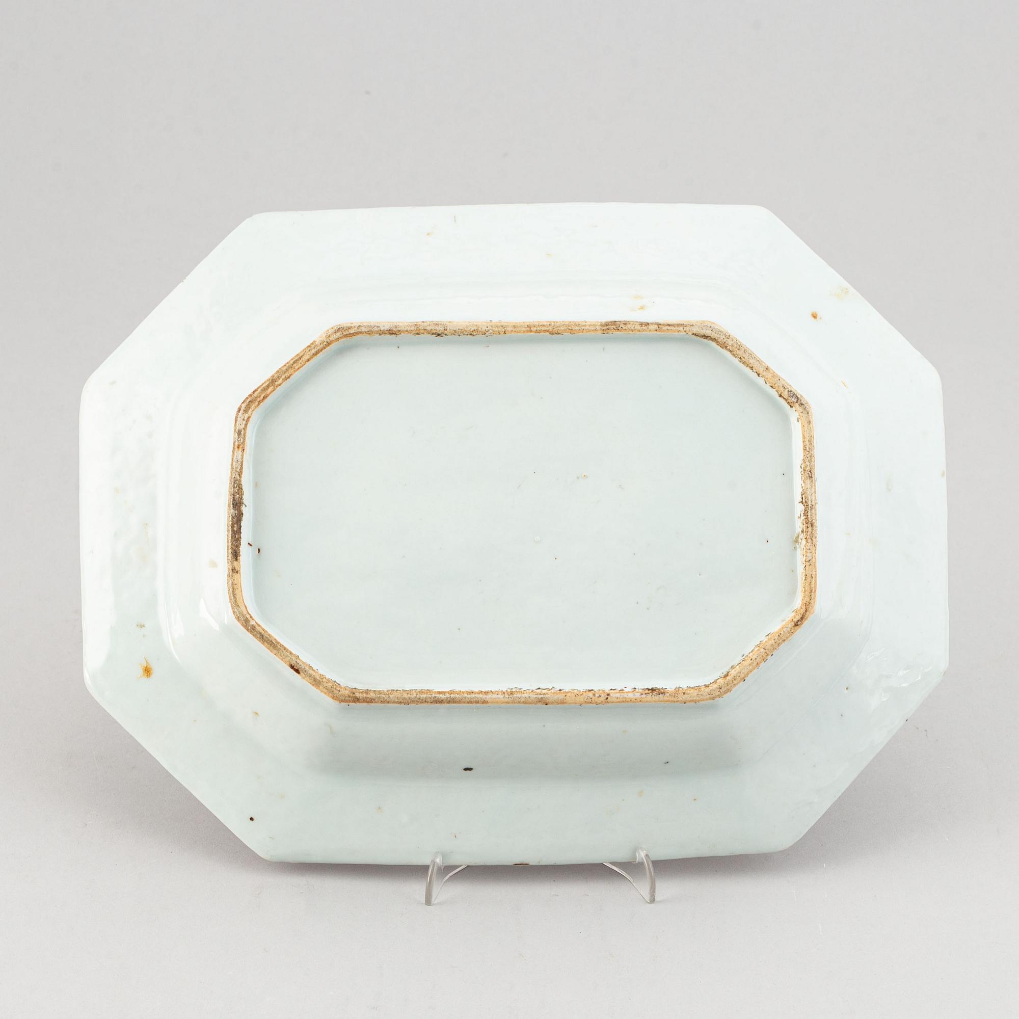 Terrinfat, kompaniporslin. Qingdynastin, Qianlong (1736-95).