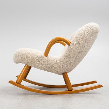 Rocking chair, "Muslingestol" or "Clamchair," Scandinavian Modern, mid-20th century.