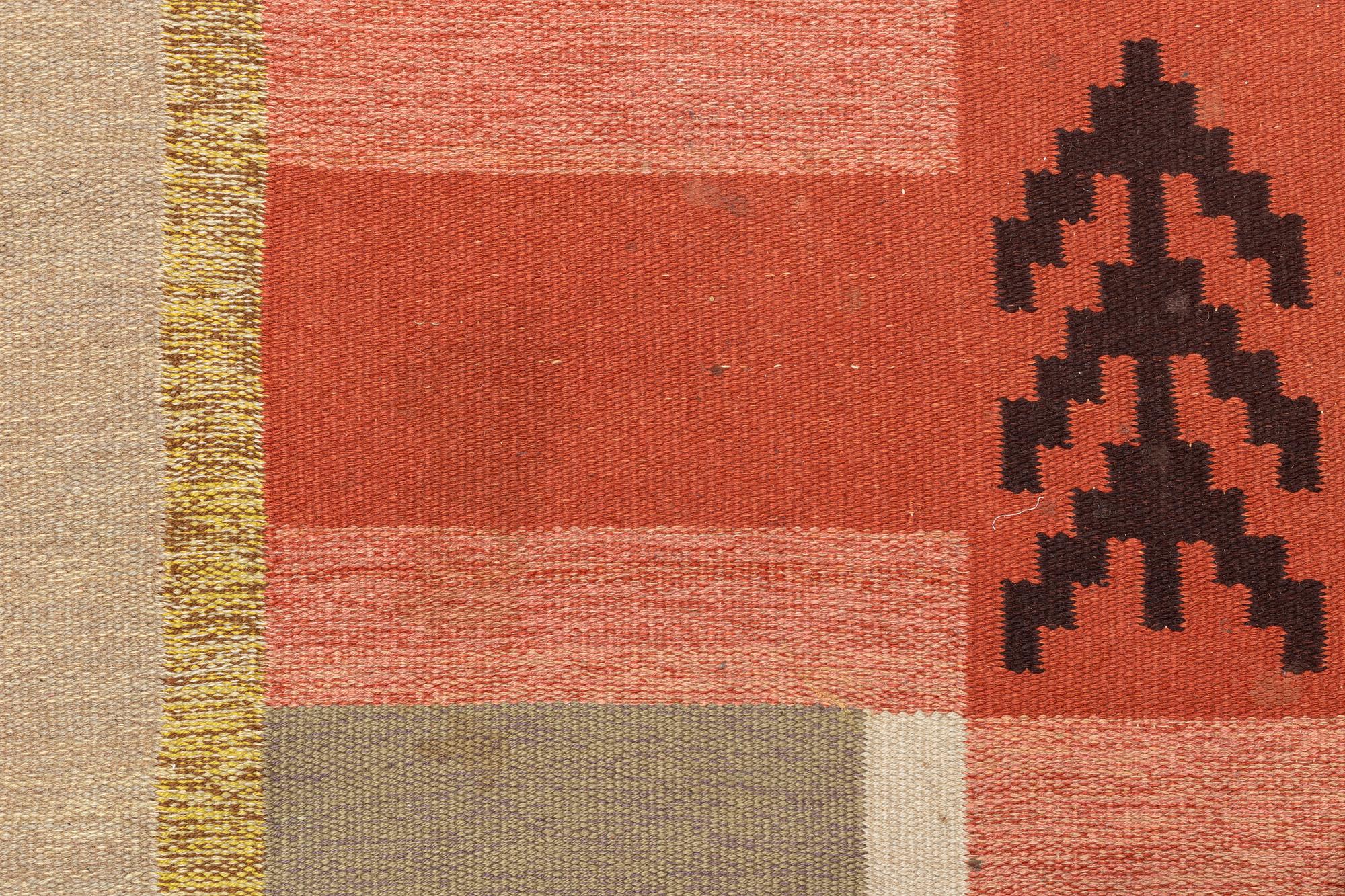 Agnes Albrecht, matta "Aftonstämning", rölakan, ca 340 x 246 cm, Linslöjden i Bräkne-Hoby.