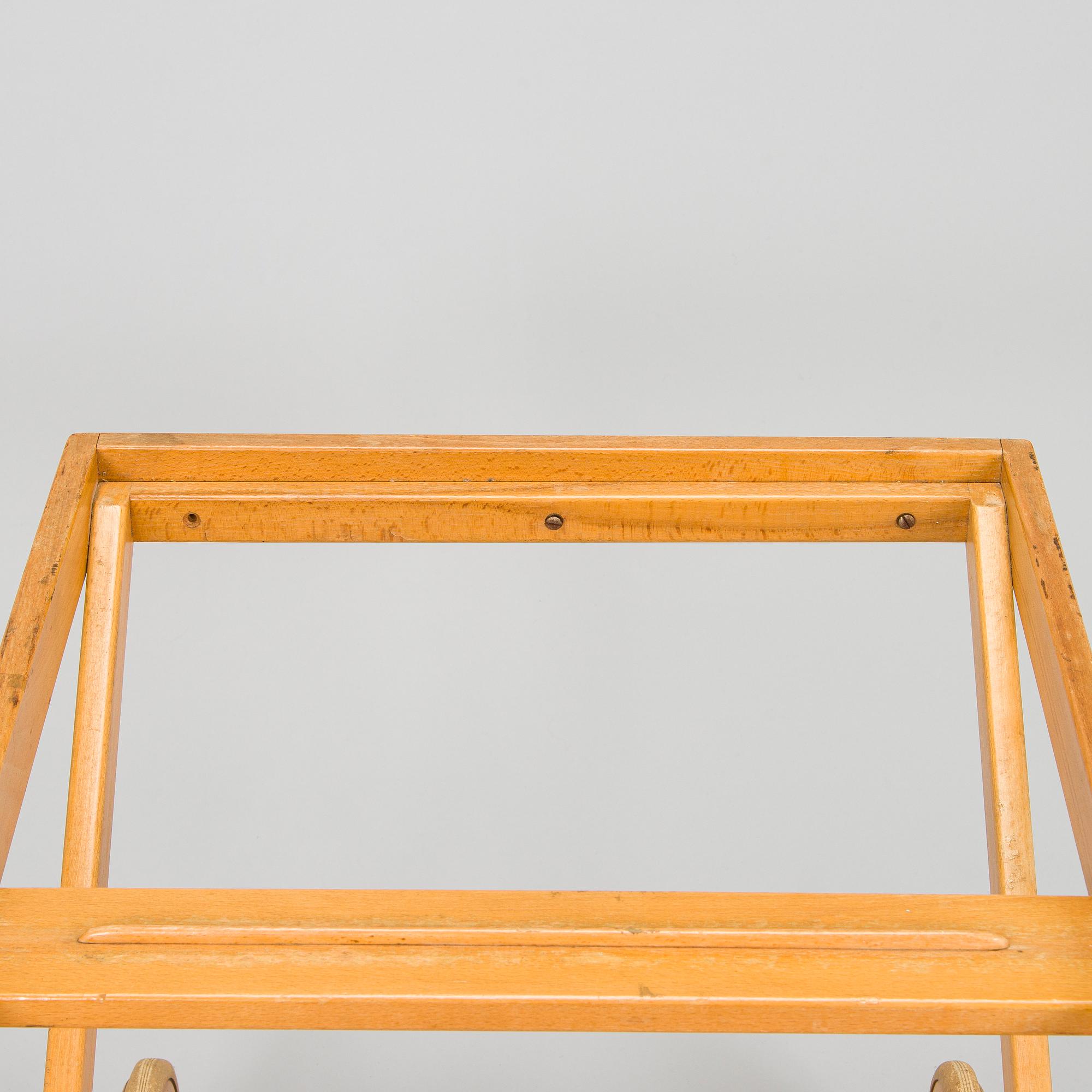 Aulis Leinonen & Tapio Wirkkala, a '3980' tea trolley. Manufactured by Asko 1959-1960.