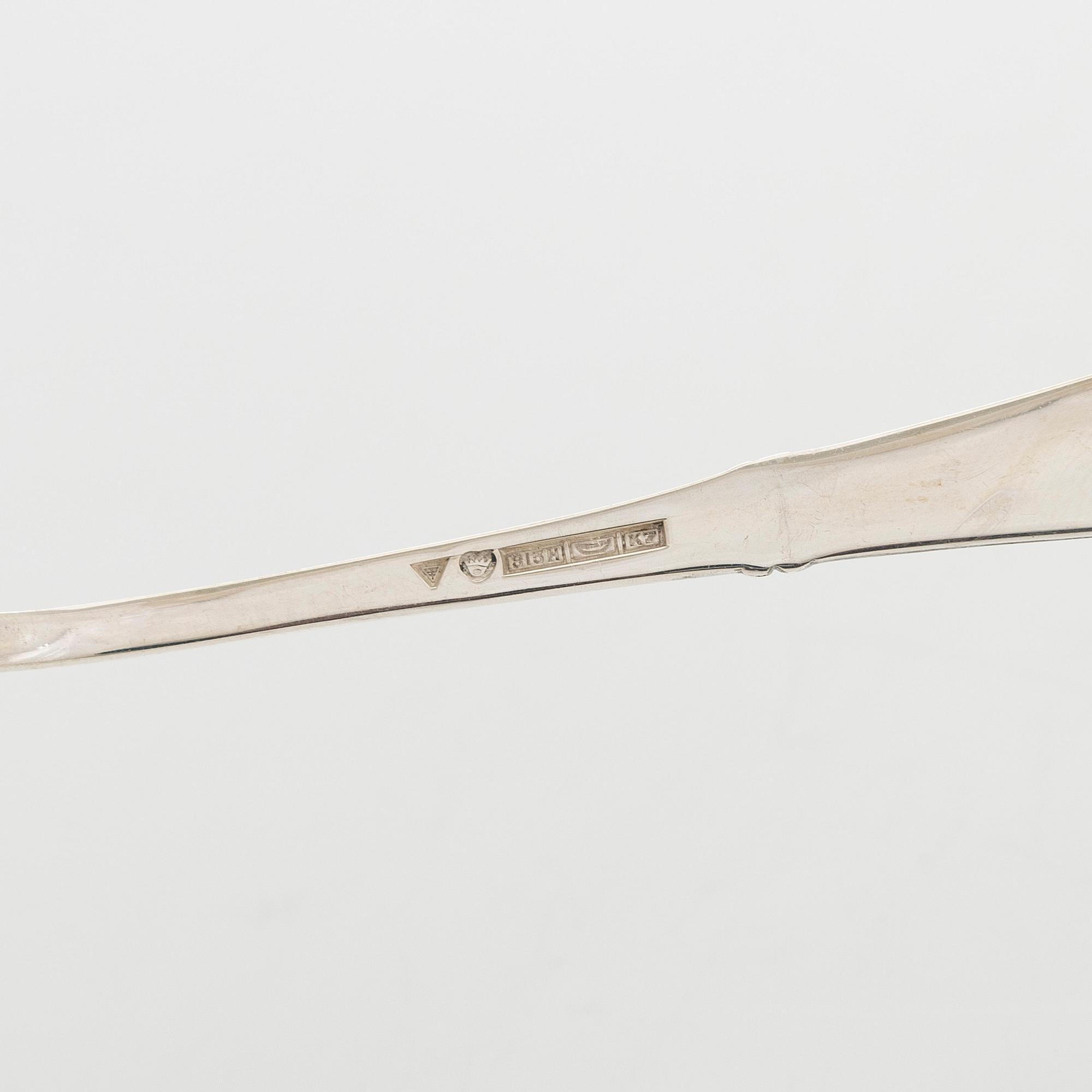 Mauno Honkanen, A 12-piece set of silver coffee spoons "Tähkä", Tillander, Helsinki 1963.