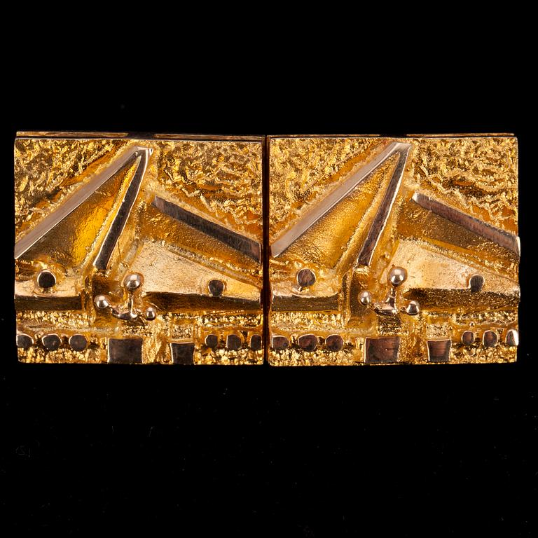 MANSCHETTKNAPPAR, ett par, guld 14K, Tammen Koru 1973, Åbo. Vikt 15g.