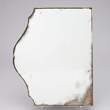 Bordsplateau, tre delar, i argent haché, 1700-tal.