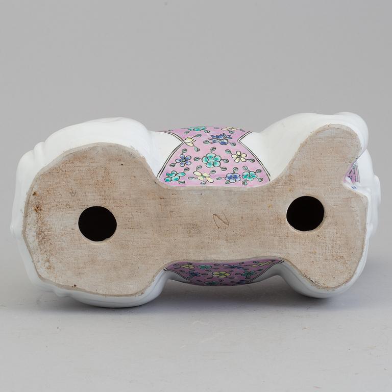 A Chinese 20th century famille rose porcelain pillow.