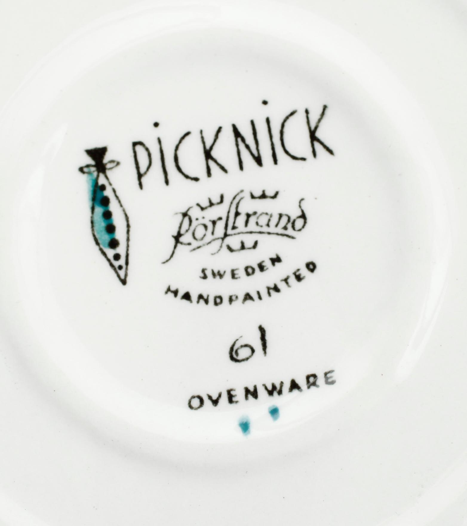 SERVISPORSLIN, 8 delar, "Picknick", Marianne Wessman, Rörstrand.
