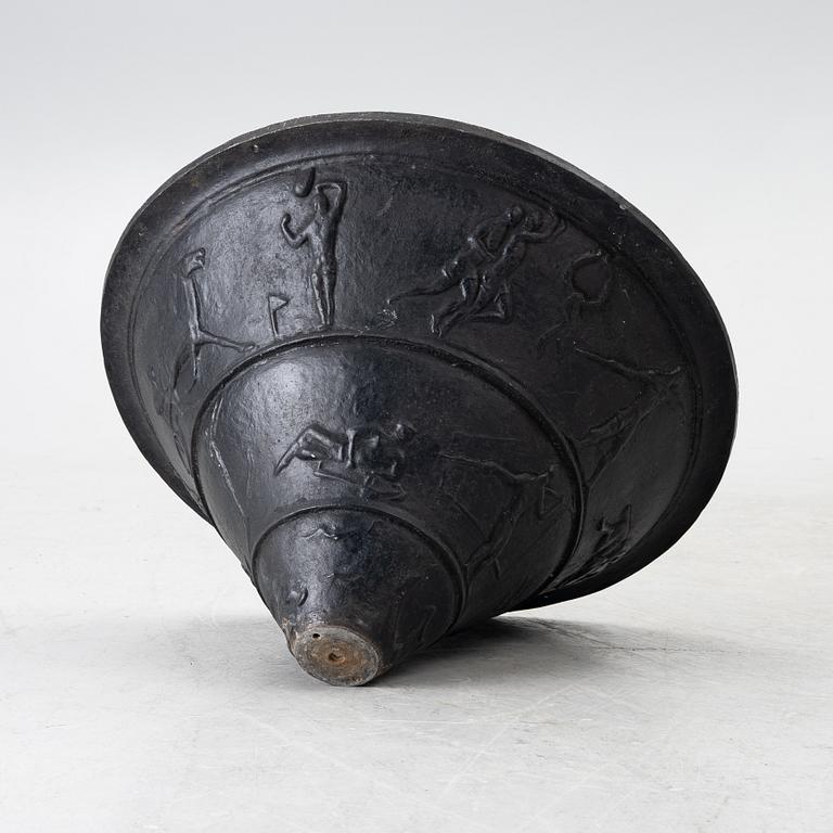 Rolf Bolin, garden urn 'Sporturnan' by Näfveqvarn, Sweden post 1925.