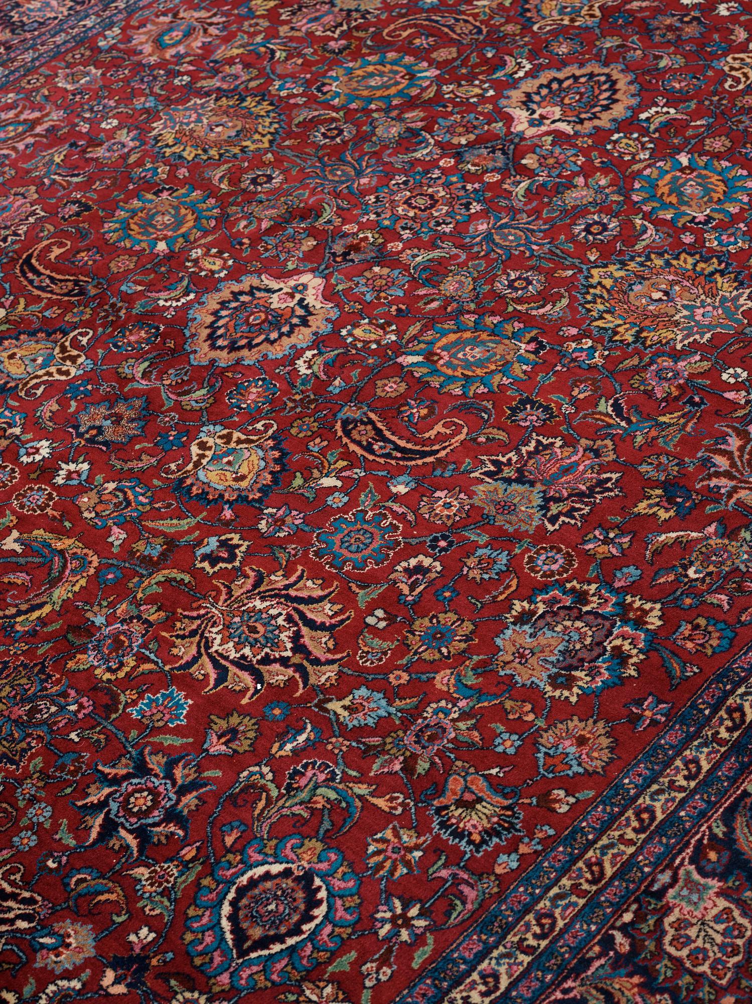Matto, Old Mashad, ca 423,5 x 304 cm.