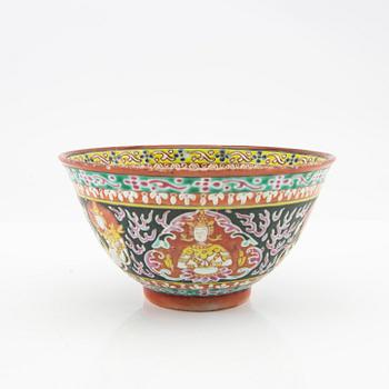 Bowl, so-called Bencharong, Thailand 19th century porcelain.