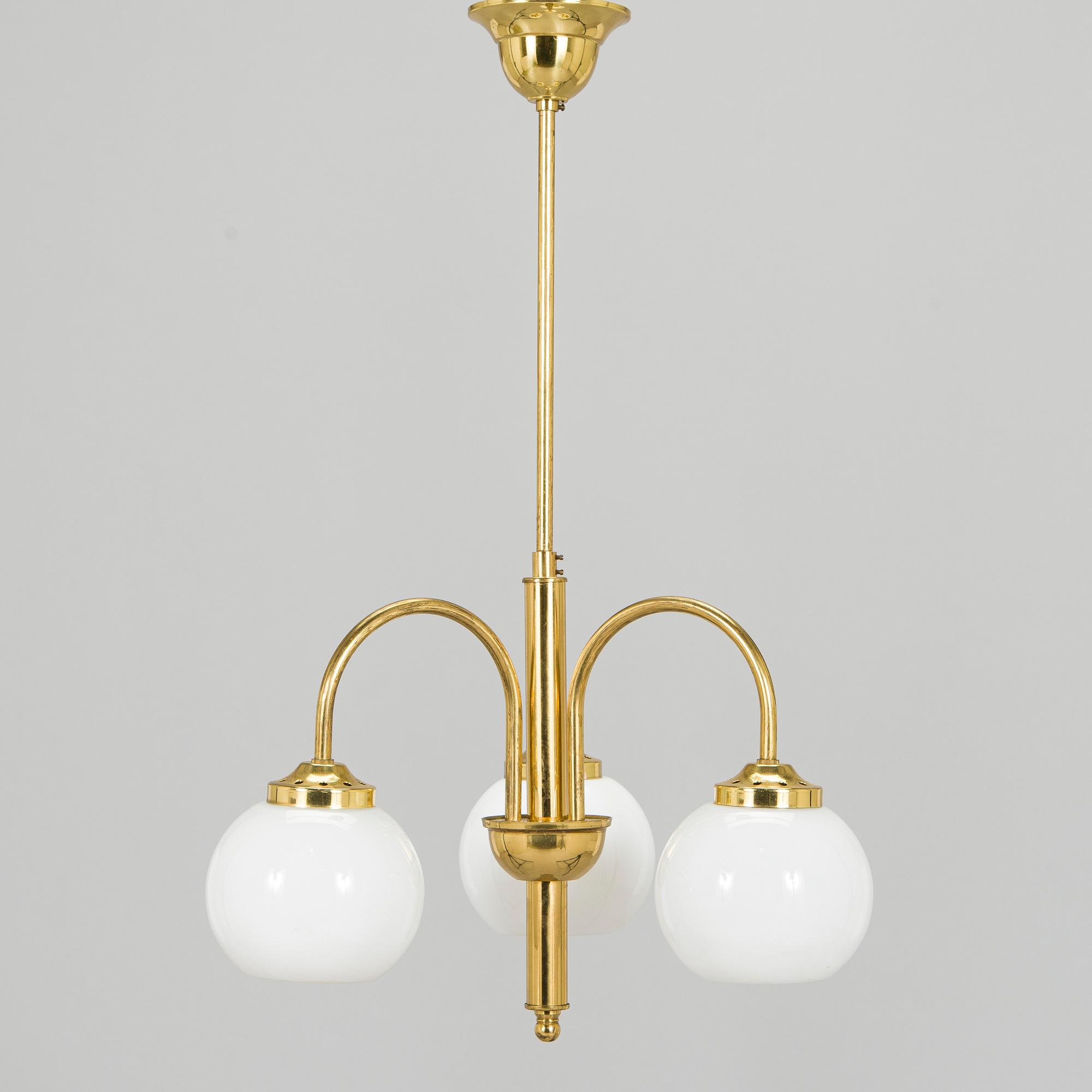 Taklampa, modell KP 89 Hyval, 1960-tal.