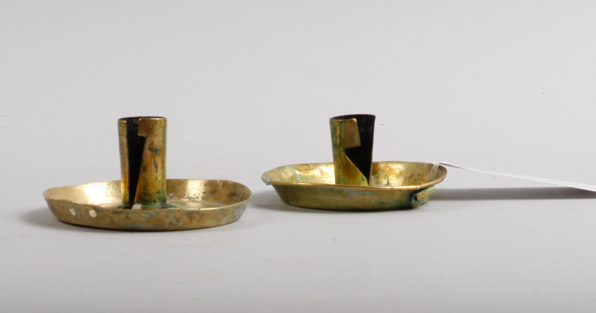 LJUSSTAKAR, ett par snarlika, mässing, 1800-tal.