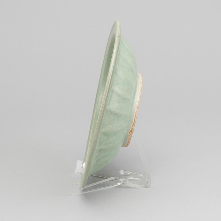 A Longquan celadon twin fish dish, Southern Song dynasty (1127-1279).