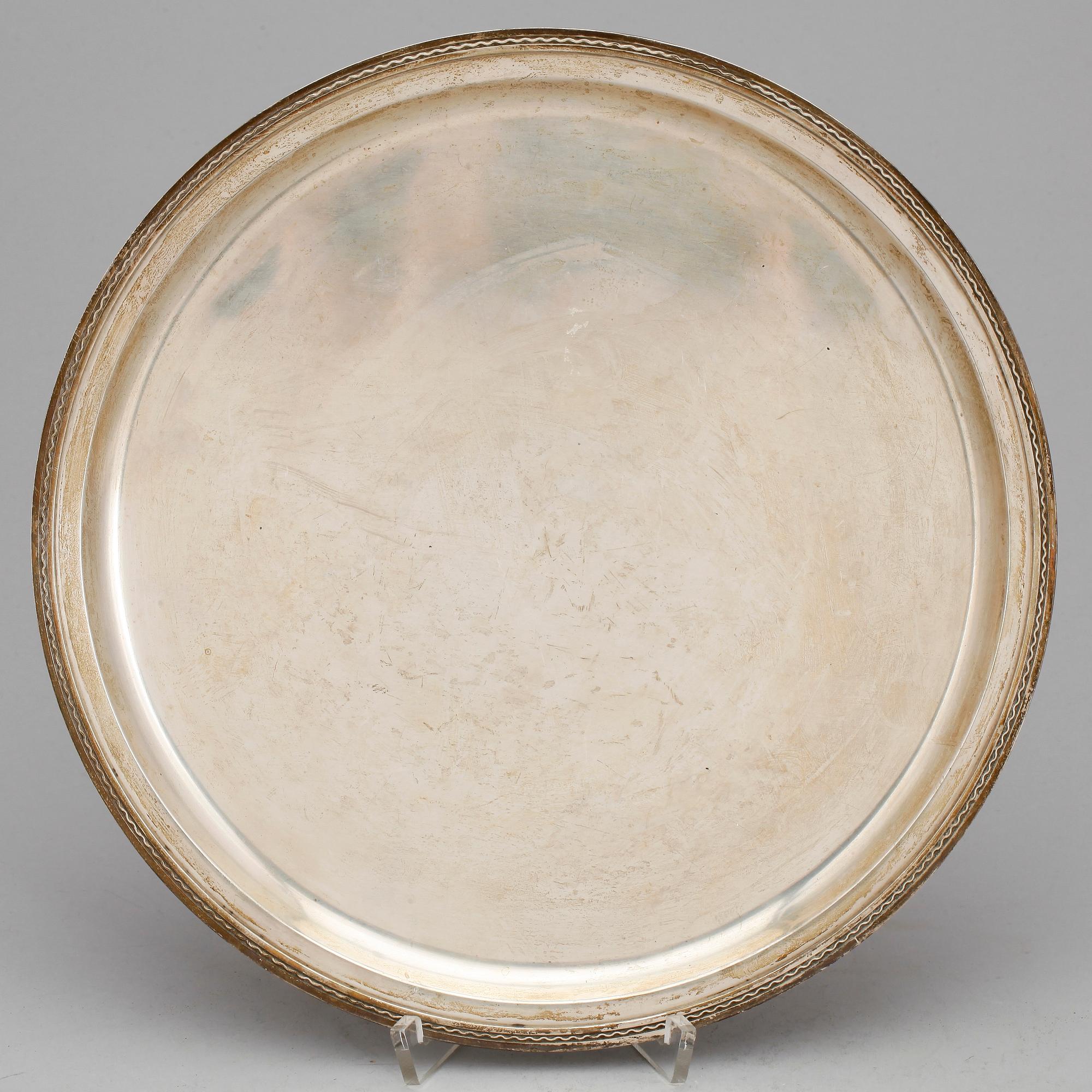 BRICKA, silver, Atelier Borgila Stockholm 1943. Vikt ca 540 gram.