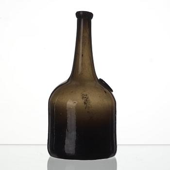 A rare Swedish bottle from Sandörsunds glass manufactory, Kilnäset, Nederkalix. The glassworks were active 1801-1813.