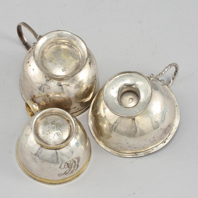 SUPKOPPAR, 3 st, silver, 1700/1800-tal. Vikt 99 g.