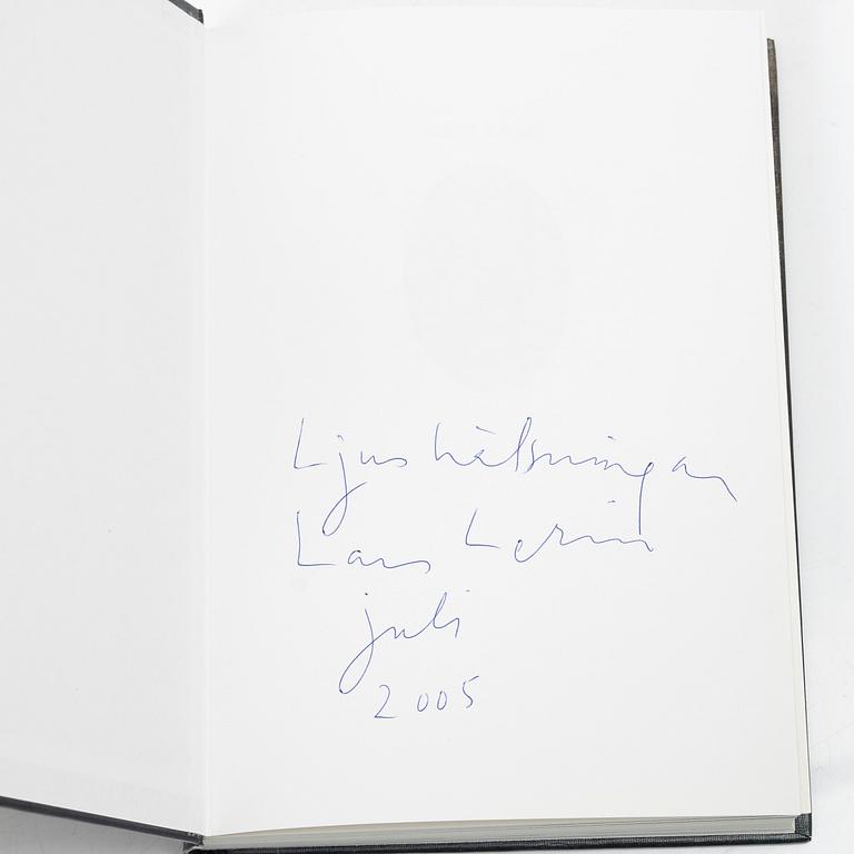 Lars Lerin, a collection of 76 books, of which four with signature and dedication from the author.