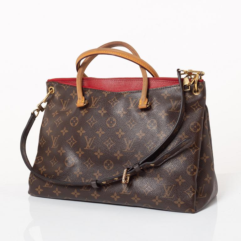 Louis Vuitton, väska "Pallas BB", 2014.