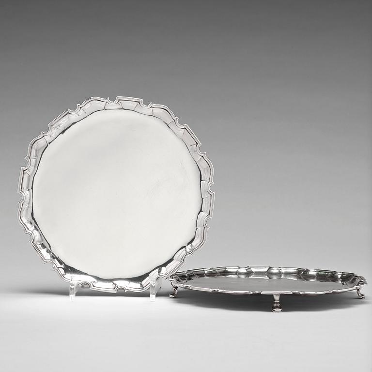 A pair of Scottish 18th century silver salver, mark of James Ker, Edinburgh 1739-1740.