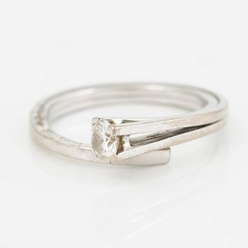 Ring, Sandström & de Wit, 18K white gold with brilliant-cut diamond 0.25 carat.