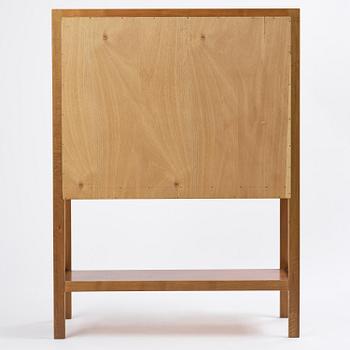 Josef Frank, skåp, modell "B 2135", Firma Svenskt Tenn, före 1985.