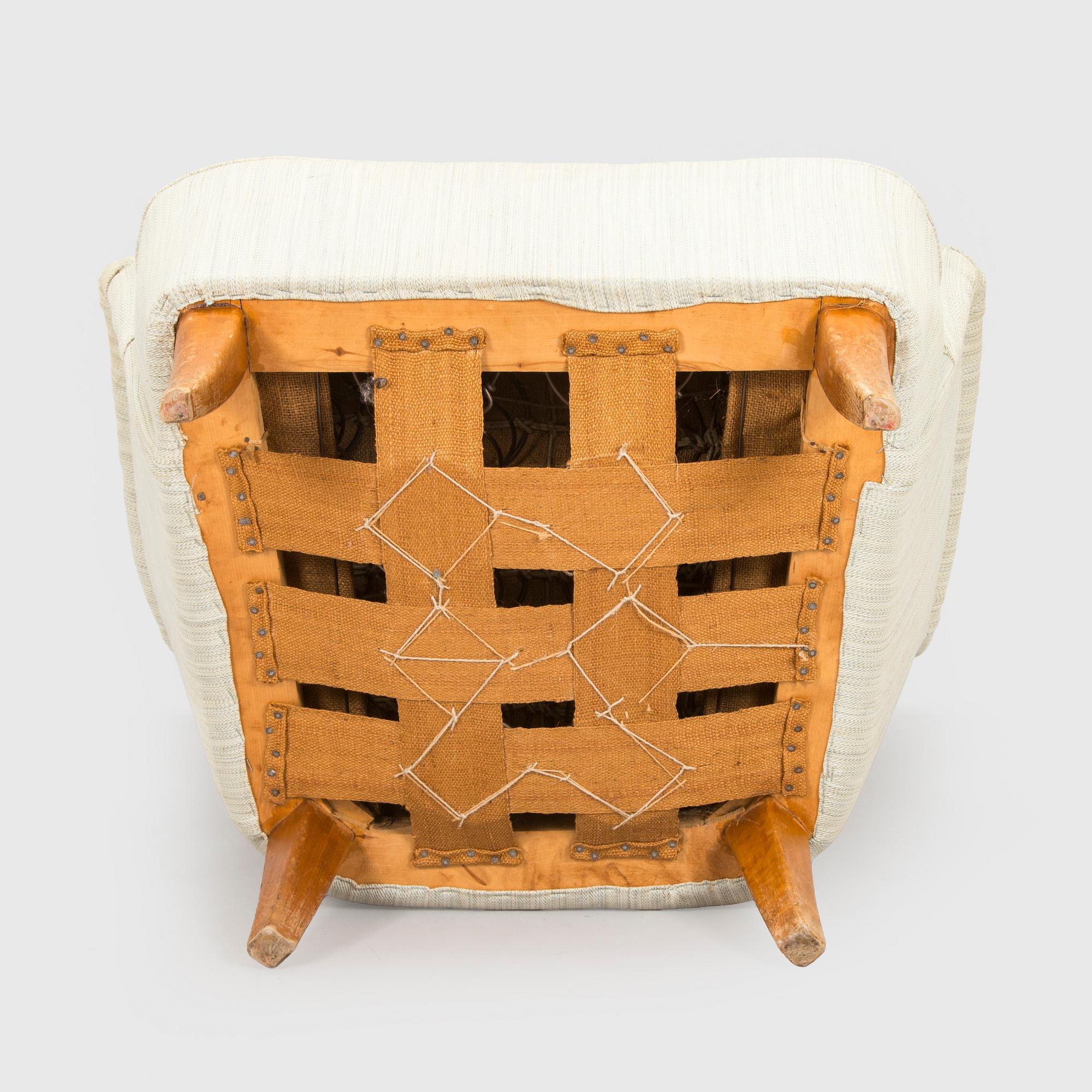 A mid-20th century armchair.
