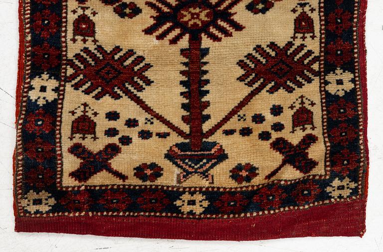 A semi-antique saddlebag, Soma/Bergama area, Western Anatolia, c. 124 x 46 cm.