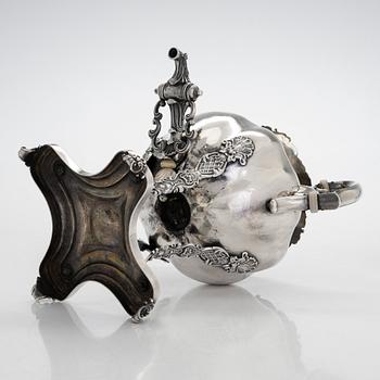 A mid-19th-century silver liquid warmer, maker's mark of Adolf Sper, Saint Petersburg, 1843.