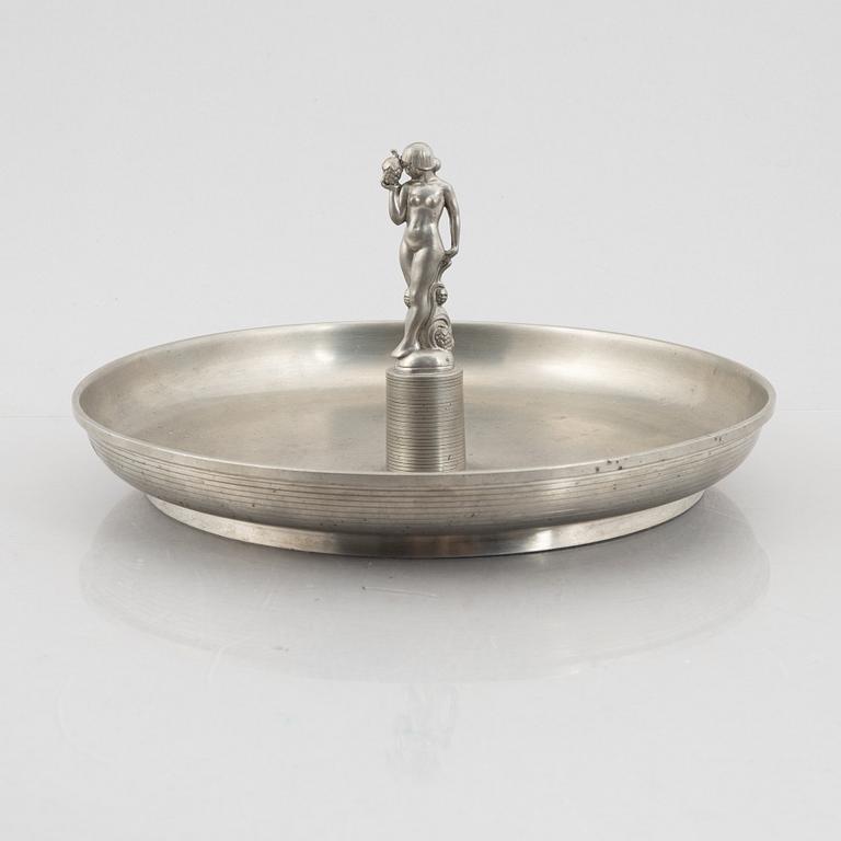 Sylvia Stave, tillskriven, skål, modell "5346", C.G. Hallberg, Stockholm, 1931.