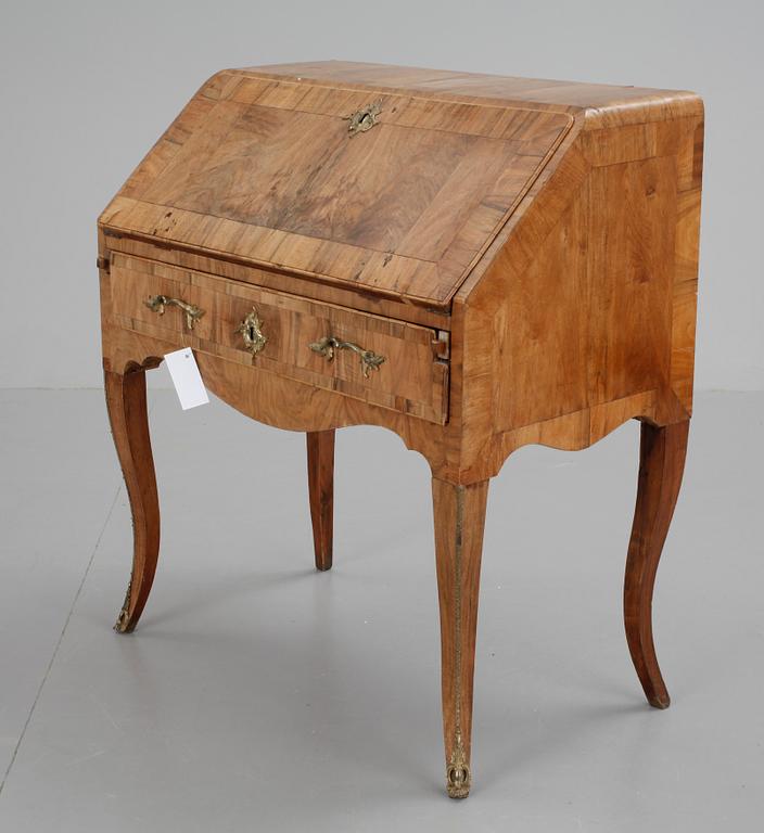 SEKRETÄR, rokoko, 1700-tal.